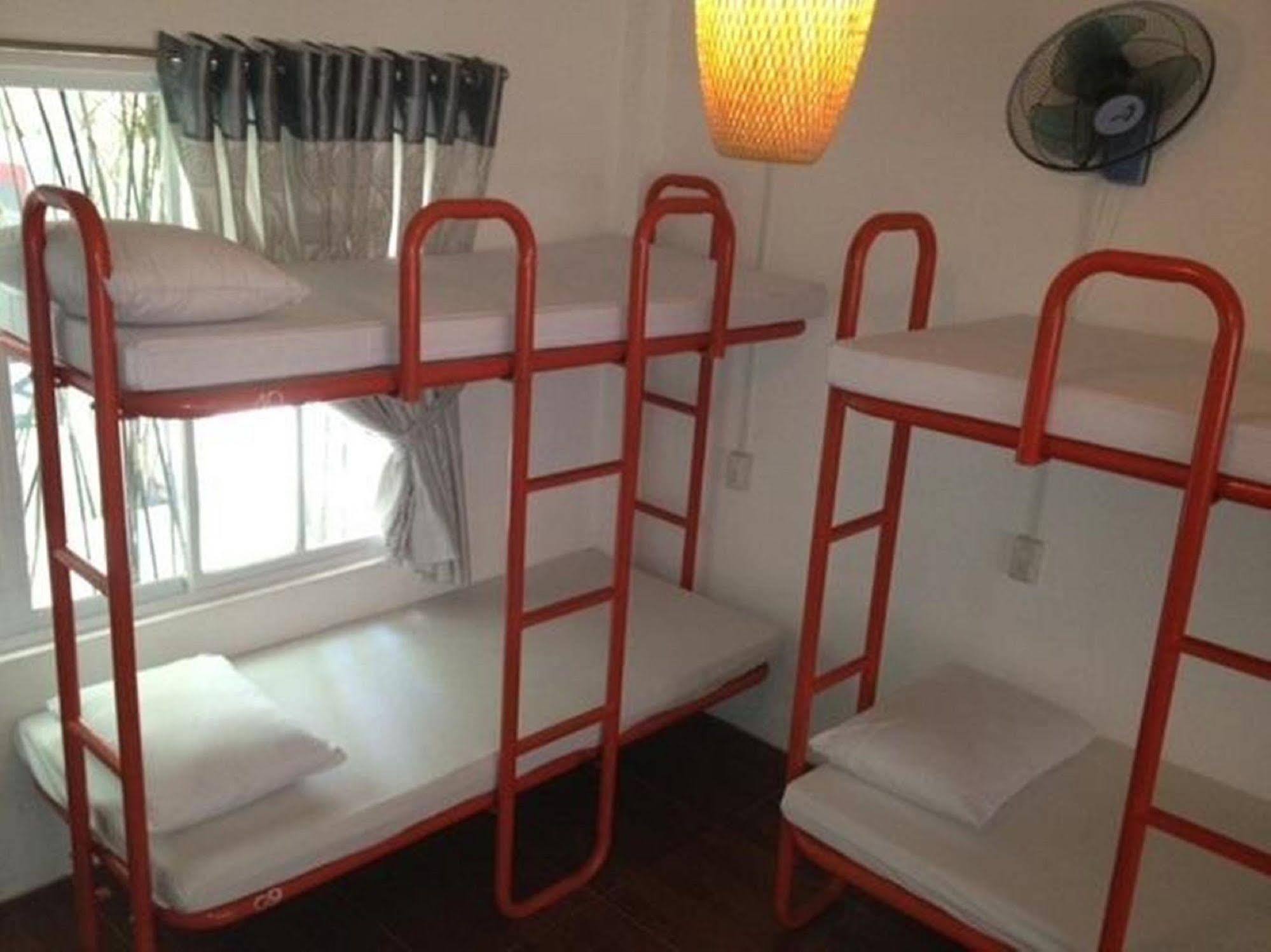 Oyo 381 Tuyet Mai Hotel Nha Trang Exteriér fotografie